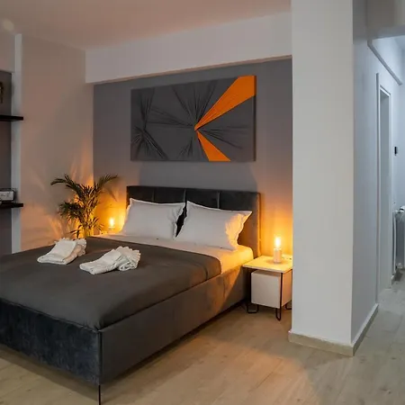 Comfort Suites In Mamaia Nord Apartment *